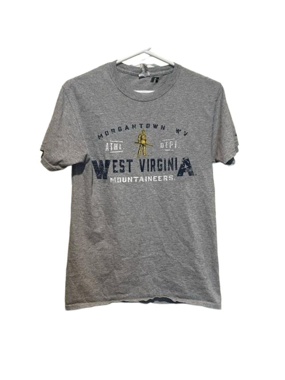 RUSSELL West Virginia Mountaineers teeshirt. Size: Men’s Small